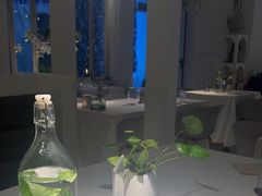 -春树下·树屋花房西餐厅(罍街AS1980店)