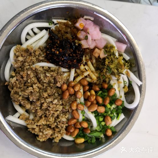 喷水池美食城