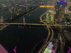 -广州塔卢特斯法国旋转餐厅