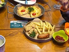 -豪客嘉族·麦尼顿西餐厅(乐福天下店)