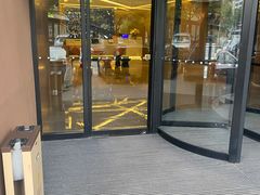 -桔子酒店(深圳东门湖贝地铁站店)