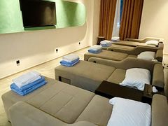 -陆地游轮西山温泉号