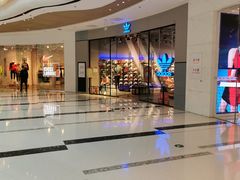 -万达广场(龙湖店)