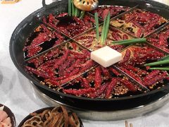 -正贰捌经重庆老火锅(建设路店)