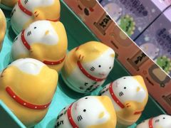 -猫的天空之城概念书店(杭州南宋御街店)