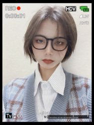 -鏡沙龙发型设计