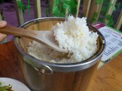-苗家恒灵酸汤鱼-跳水牛肉连锁店(凯里总店)
