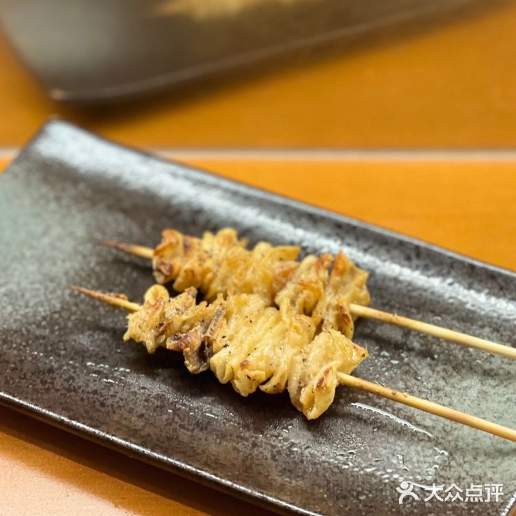 这个价位吃鱼子酱烧鸟不亏