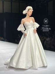 -Renee芮亦婚纱(原丽莎)