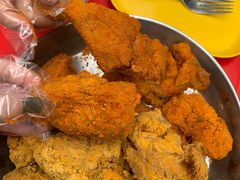 -BHC炸鸡(明洞总店)