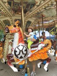 旋转木马-大望京儿童游乐场