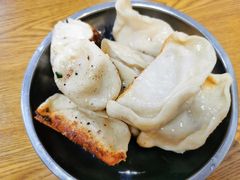 -黄阿姨锅贴大王(万航渡路店)