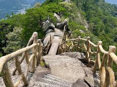 -罗田薄刀峰风景区