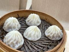 鲜汁肉包-老盛昌(聚丰园店)