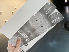 -知美术馆