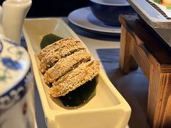 江南绿茶饼-绿茶餐厅(龙井船宴· 品牌总店)