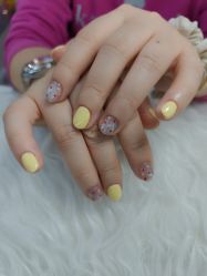 -尤米一站式美甲美睫