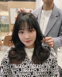 -东秀护肤造型