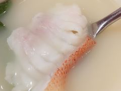 -荣誉国际酒店-云顶旋转餐厅