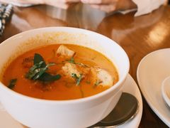 -ROAST coffee & eatery