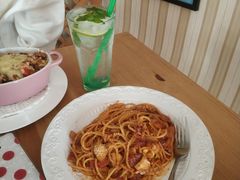 -Rabbit Cafe私房西餐甜点咖啡(栖霞路店)