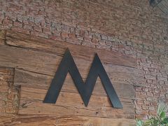 -M Stand(青岛银鱼巷店)