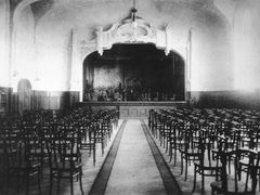 曾经的音乐厅-老味道民宿(栈桥店)