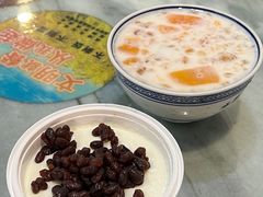 红豆双皮奶-严氏皓杰水牛奶(温岭店)