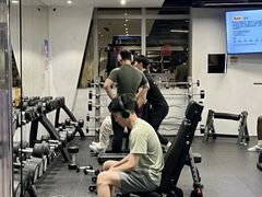 -超鹿运动(达信大厦店)