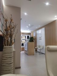 -佳慕皮肤管理连锁