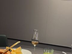 -海立阁海鲜江浙菜(漕河泾印象城店)