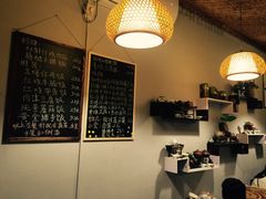 -蜗牛小馆醉乡民谣云南菜(惠新西里店)