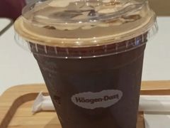冰萃气咖-哈根达斯(世界城店)