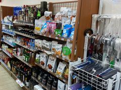 -全家便利店(沪太路三店)