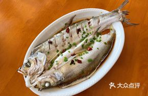 Steamed Whitebait Fish