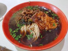-小龙大肉面馆