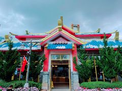 -七彩云南欢乐世界