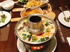 -Chom Cafe and Restaurant