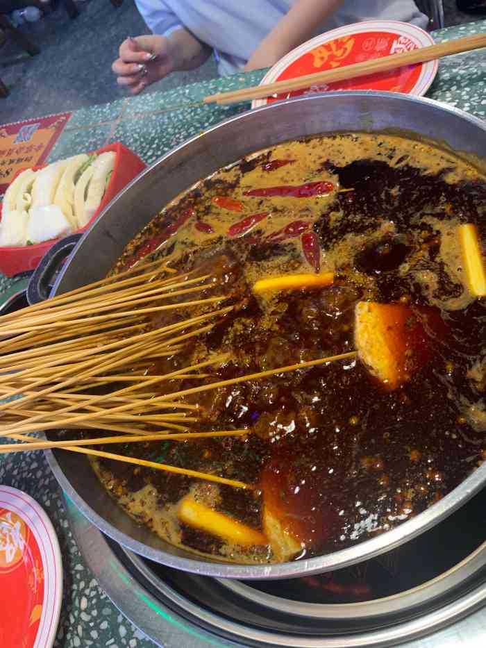 怒火八零牛肉串串(大渡口新天泽店)-"免费吃串串记959595跟公司