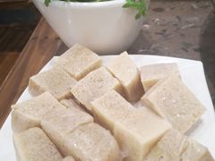 -憨石匠鲜菜土火锅(昆都店)