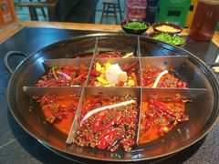 -利姐牧牛匠老火锅(兰花店)