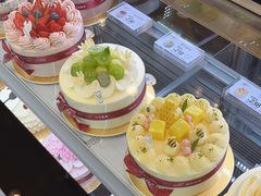 -花花卷卷·鲜食蛋糕(静安久光百货店)