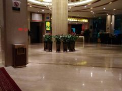 -西港航空酒店(银川南门广场机场巴士店)