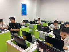 -童程童美·信息学竞赛·乐高机器人编程(龙华校区)