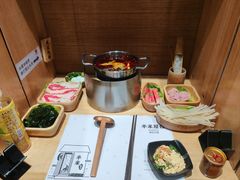 -独食火锅·半米屋台(直营总店)