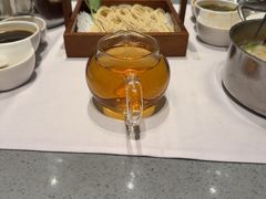 -红鼎豆捞·专注品质海鲜20年(宝丰路店)