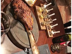 -恰餐厅及酒吧 CHAR Bar & Grill (北京丽都皇冠假日店)