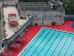 -朱毅育龙游泳俱乐部