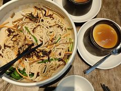 -云海肴·汽锅鸡·云南代表菜(浦江欢乐颂店)