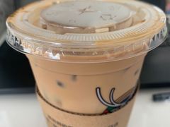 陨石厚乳拿铁-瑞幸咖啡(前海卓越时代广场店)